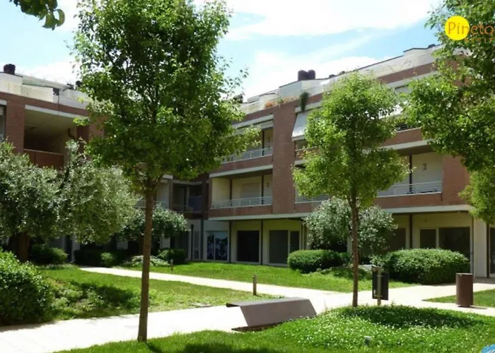 アパート Poseidon 4 -